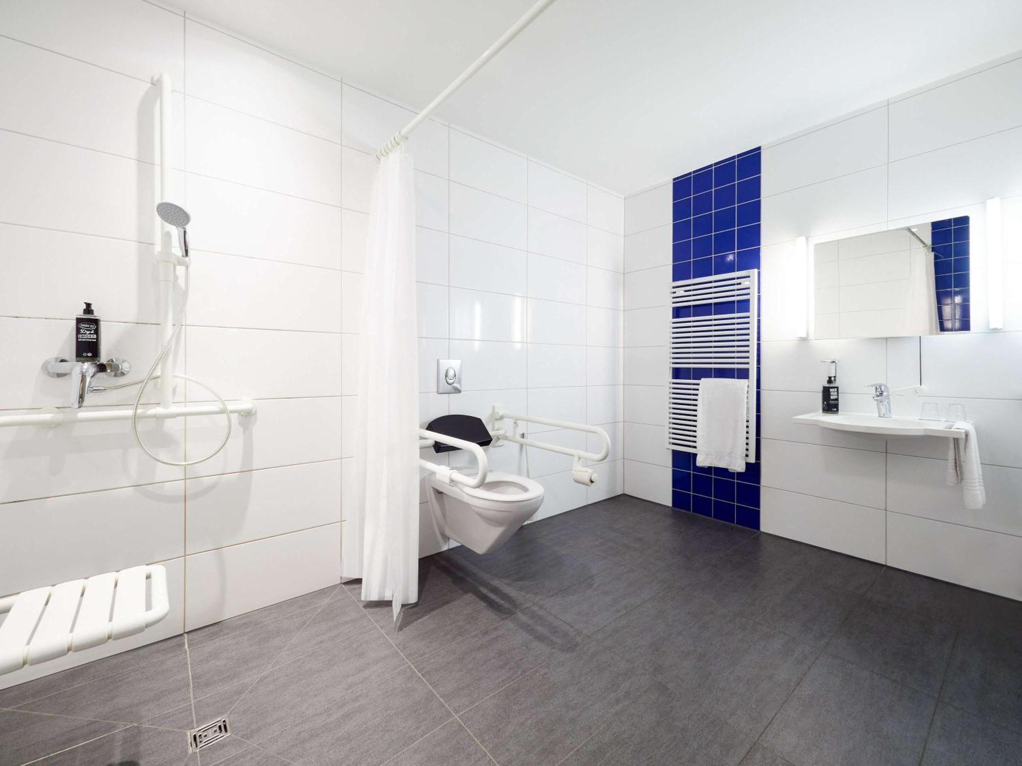 Ibis Budget Frankfurt City Ost Франкфурт-на-Майні Екстер'єр фото