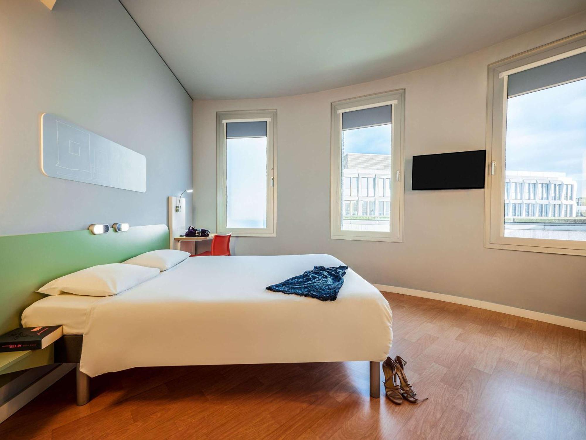 Ibis Budget Frankfurt City Ost Франкфурт-на-Майні Екстер'єр фото