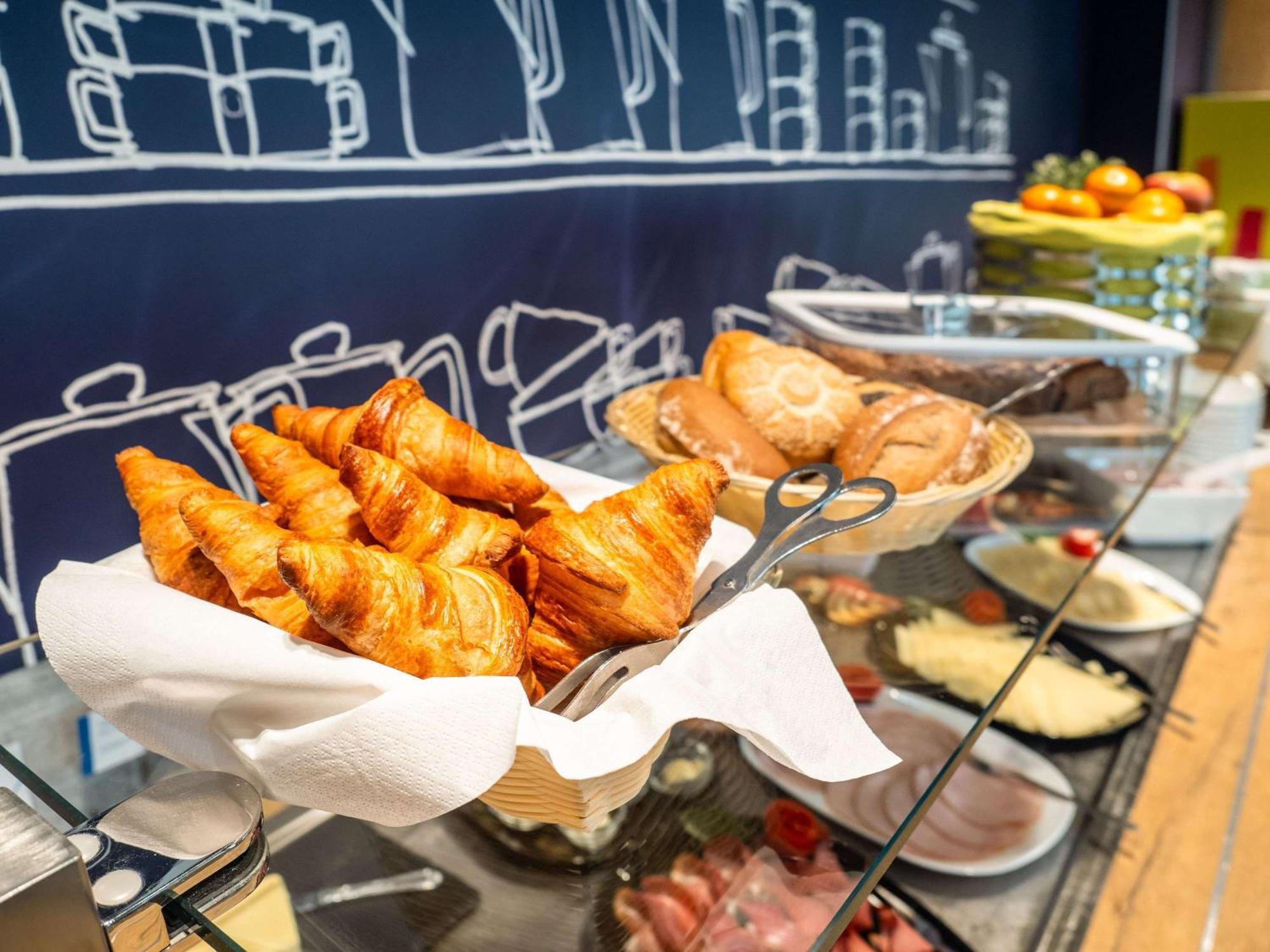 Ibis Budget Frankfurt City Ost Франкфурт-на-Майні Екстер'єр фото