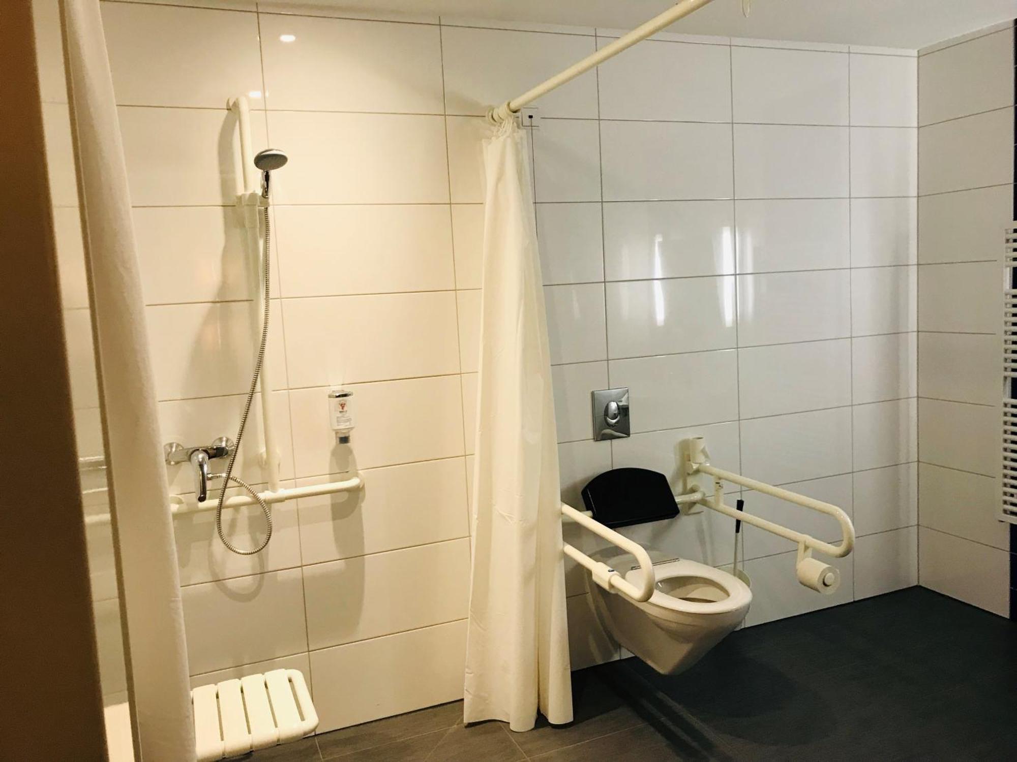 Ibis Budget Frankfurt City Ost Франкфурт-на-Майні Екстер'єр фото