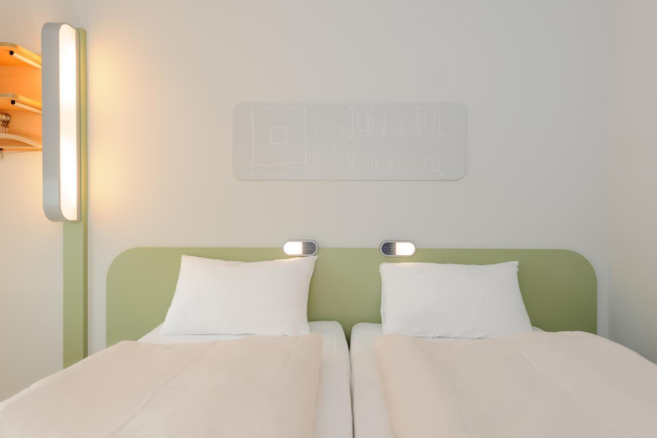 Ibis Budget Frankfurt City Ost Франкфурт-на-Майні Екстер'єр фото