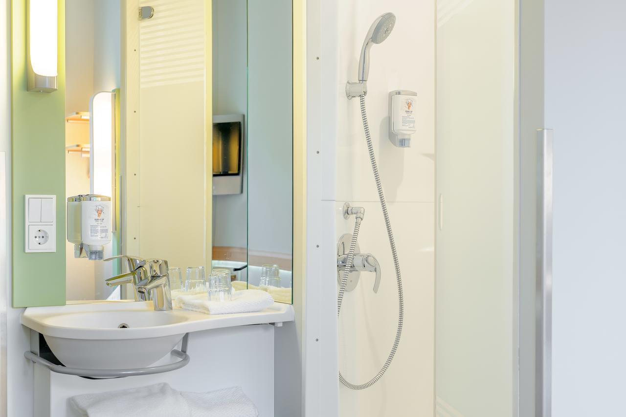 Ibis Budget Frankfurt City Ost Франкфурт-на-Майні Екстер'єр фото